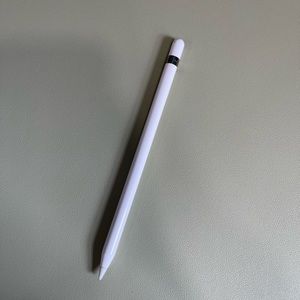 Used 1st Generation Apple Pencil